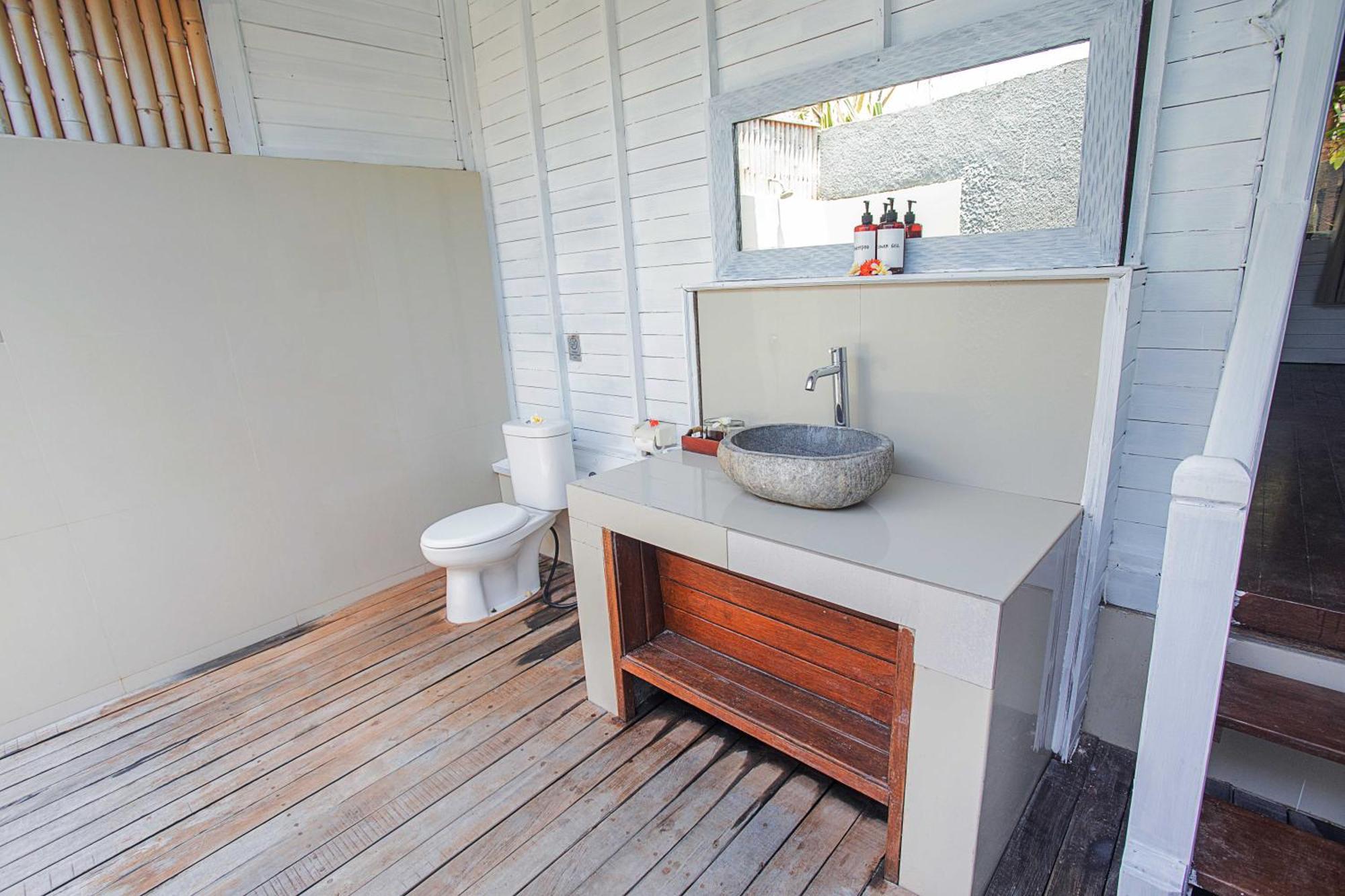 Koji Garden Huts Hotel Nusa Lembongan  Exterior photo